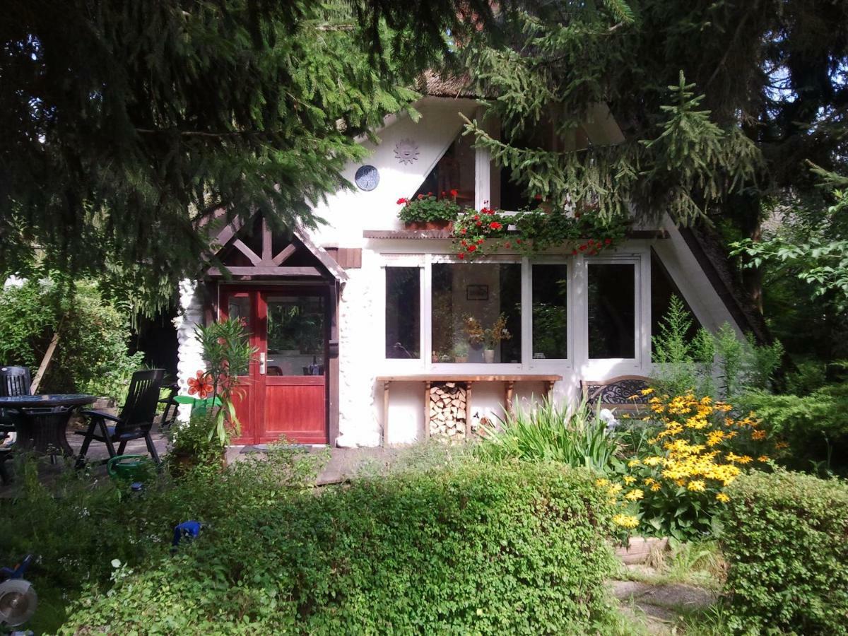 Finnhuette Canow Exterior foto